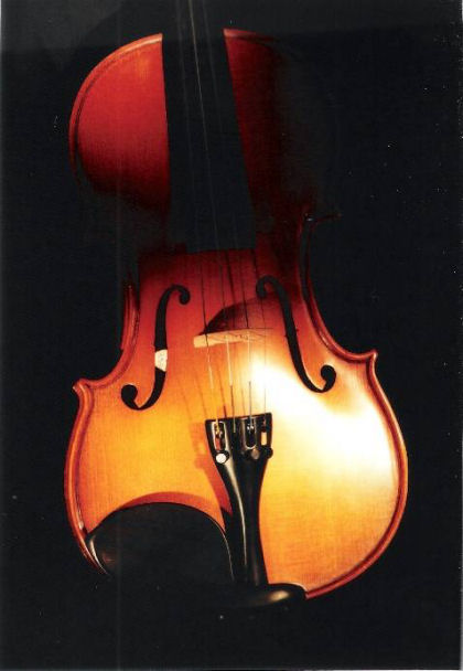 violin by flashlight